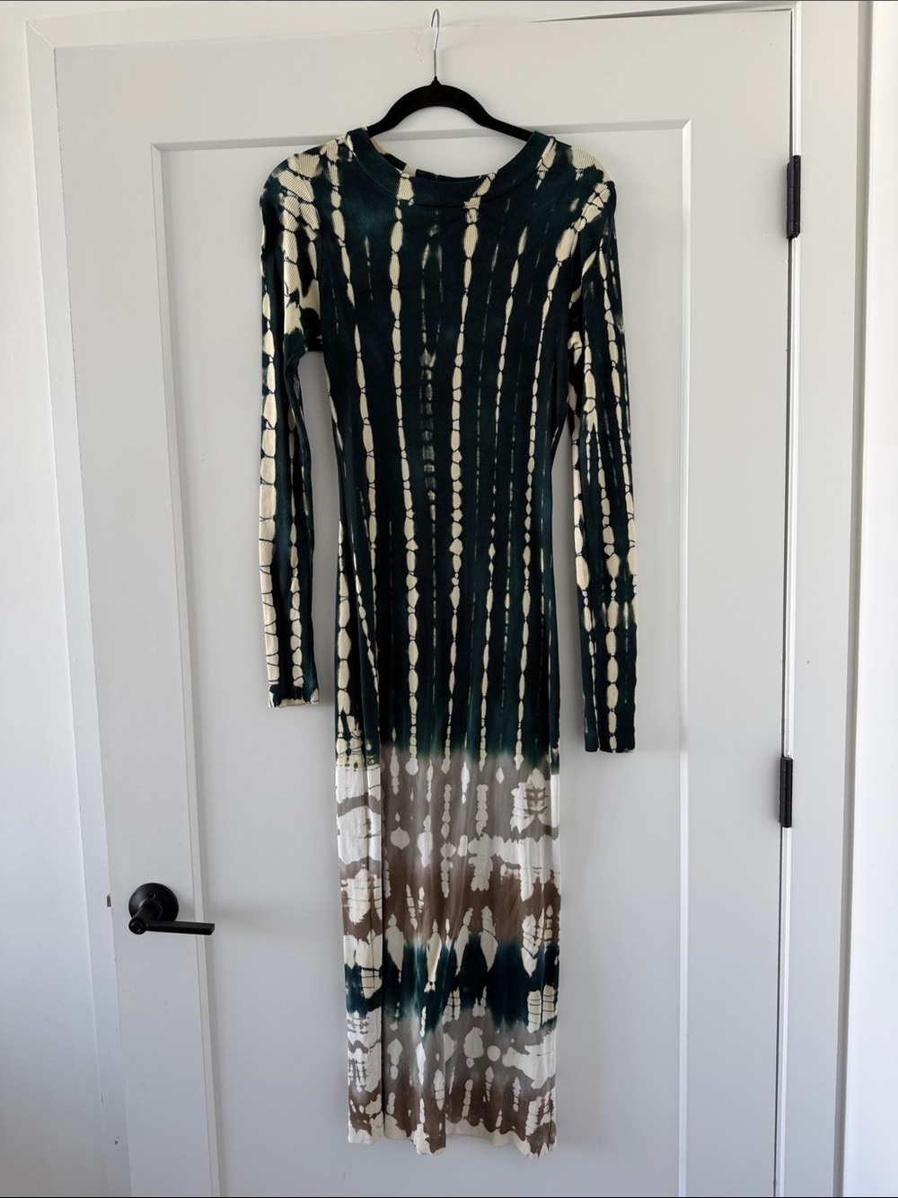 Tie-Dye Long Sleeve Maxi Dress in Green & Brown